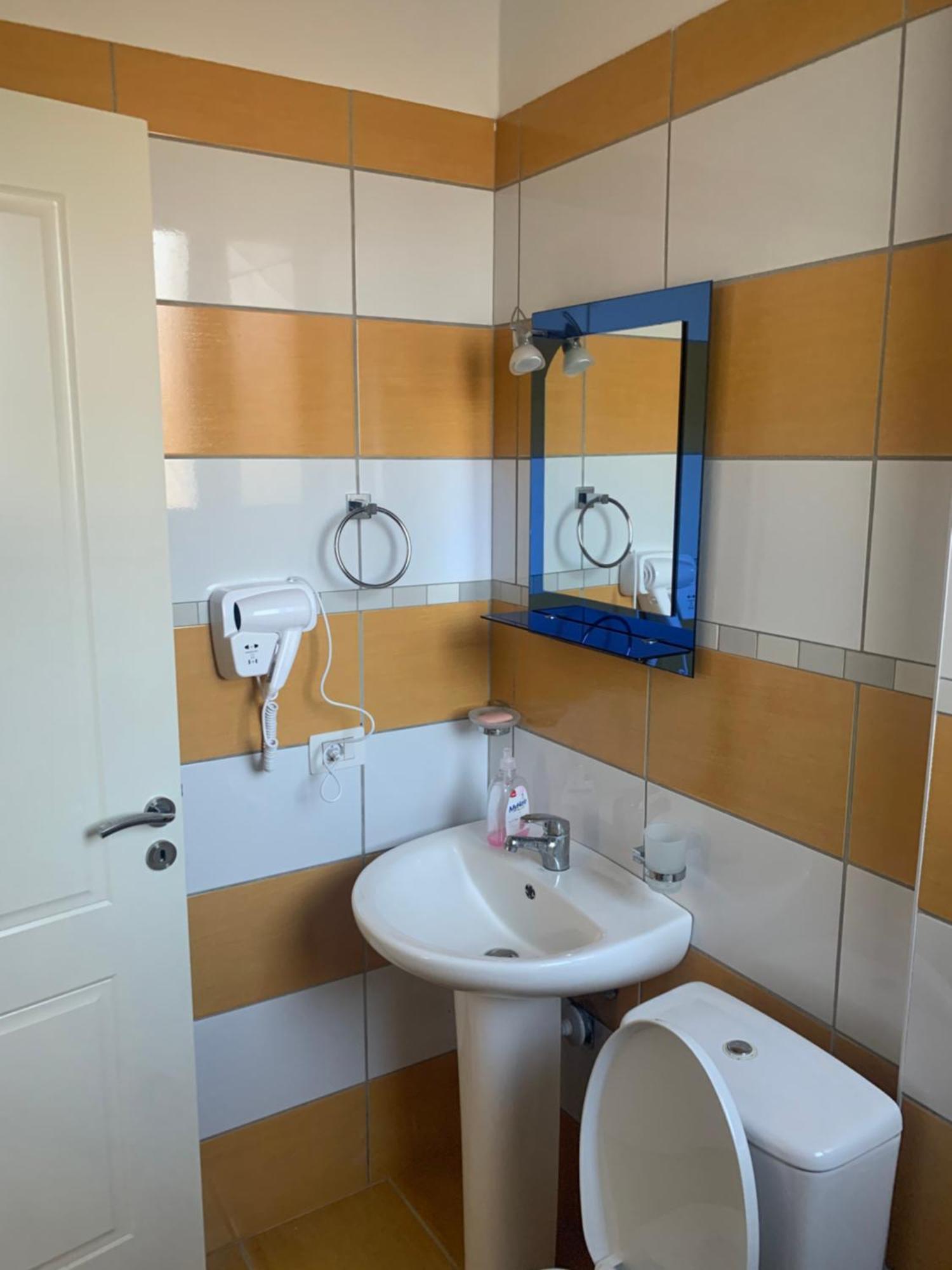 Adriatik Apartaments Saranda Kültér fotó